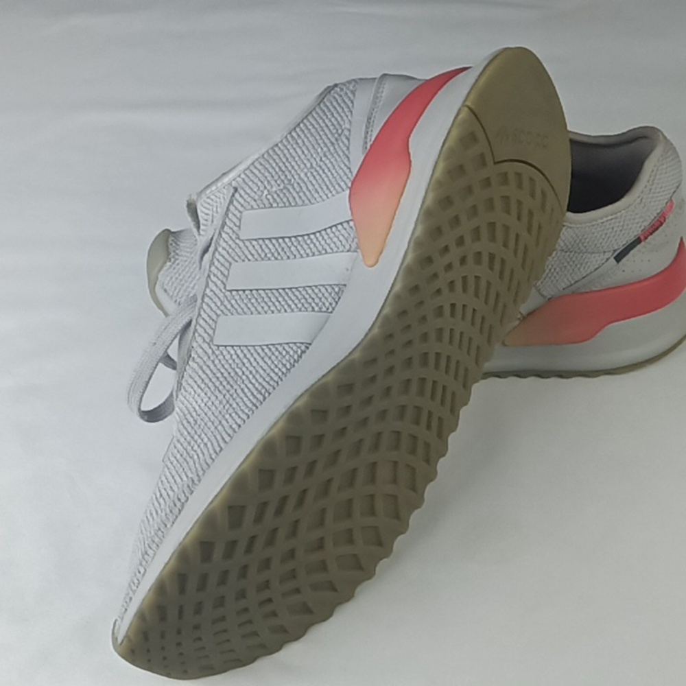Adidas Womens Shoes. - Picture 5 of 11
